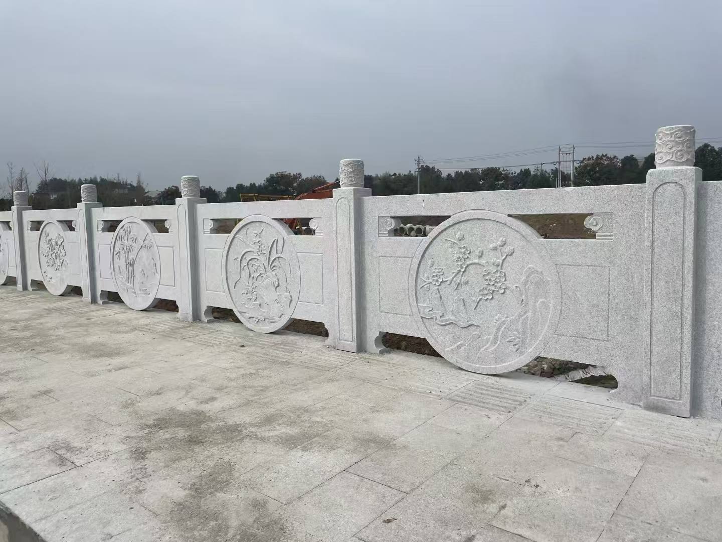 新余芝麻白河道栏杆 石材栏杆