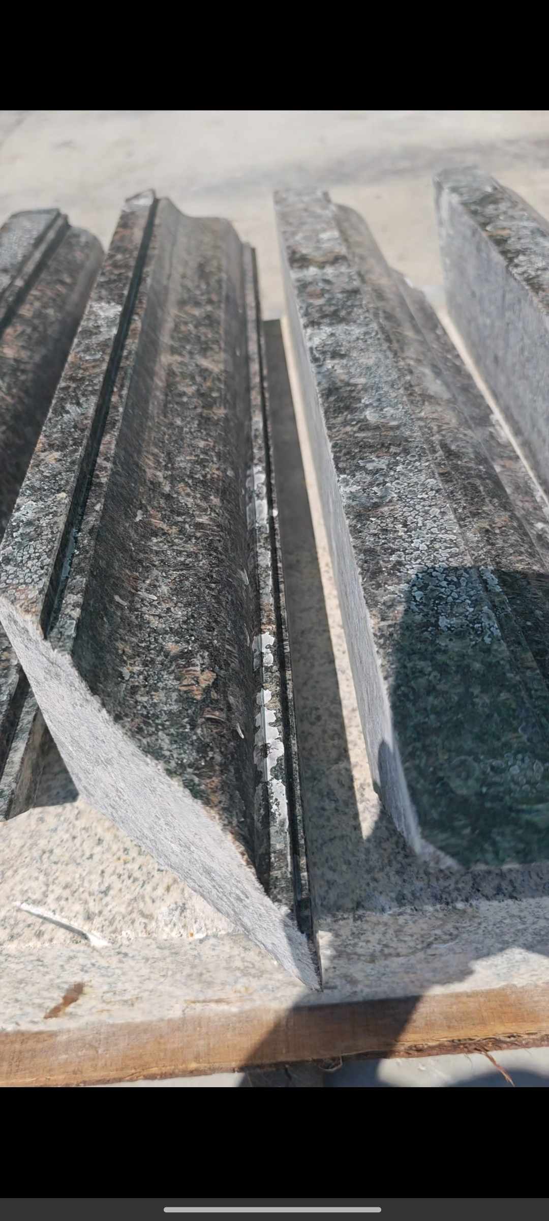 新余英国棕别墅线条